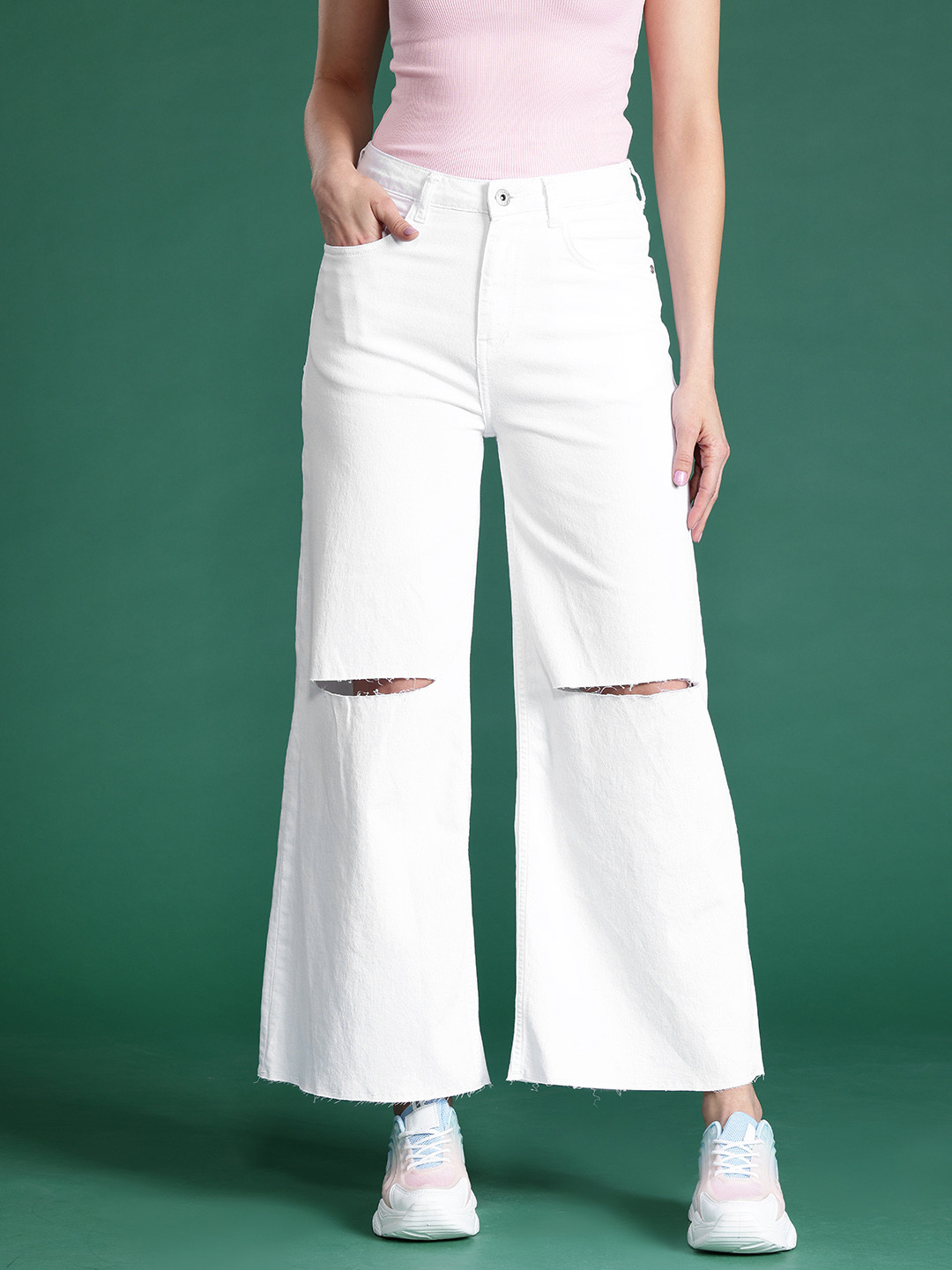 DressBerry Women Flared Slash Knee Stretchable Jeans