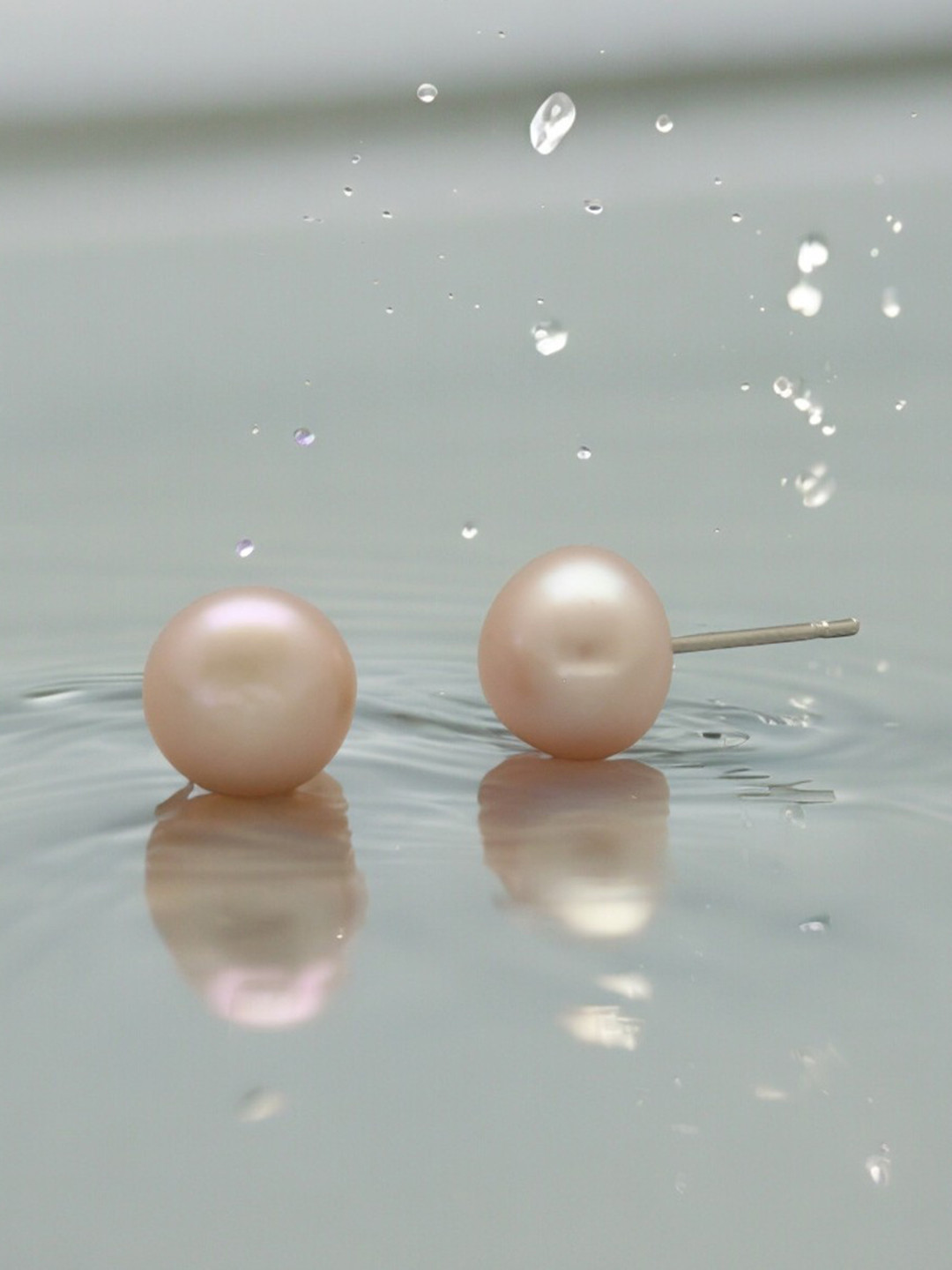 Sri Jagdamba Pearls Dealer Gold-Plated Contemporary Studs Earrings