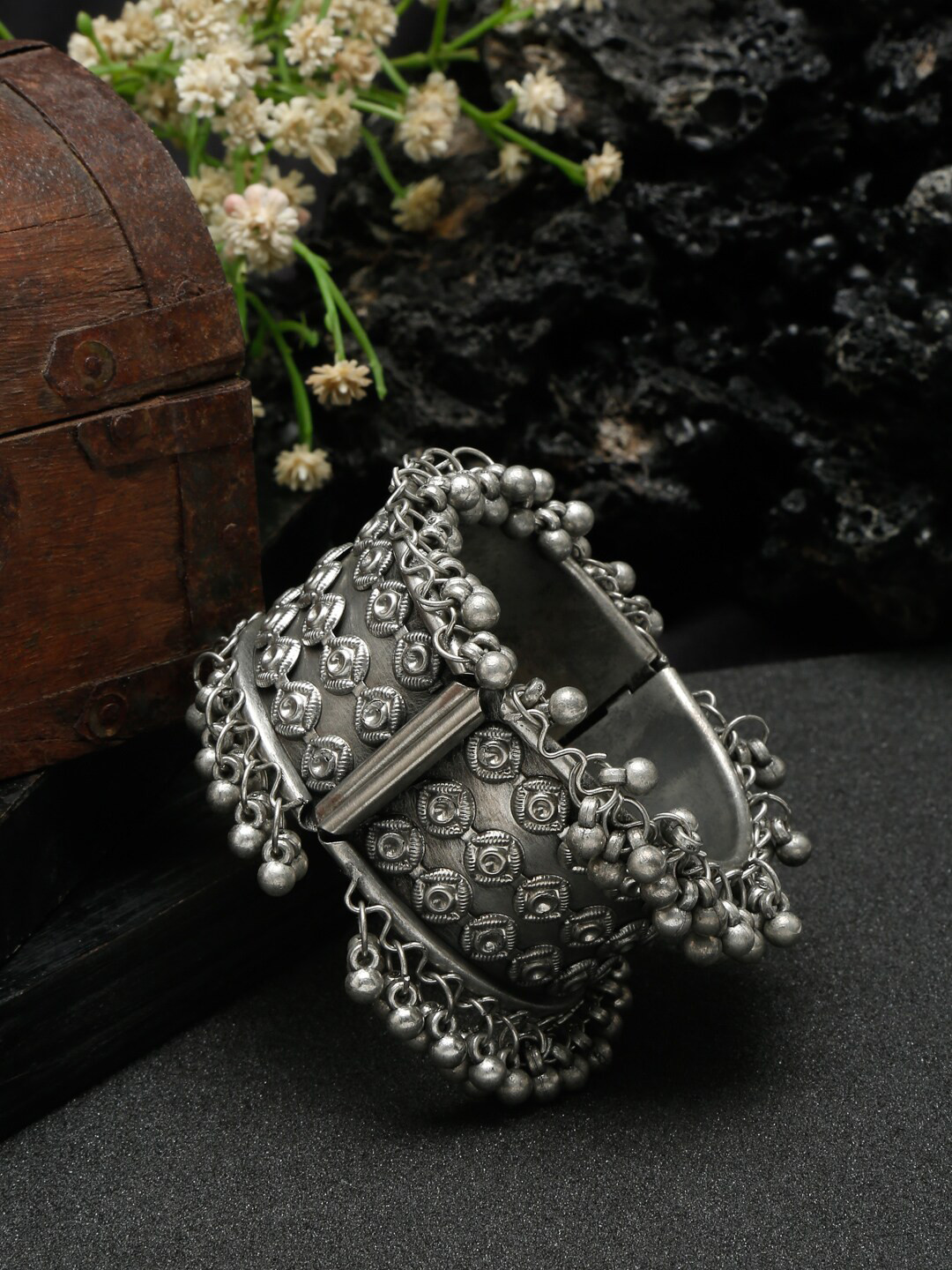 Sangria Silver-Plated Oxidised Textured Cuff Bracelet