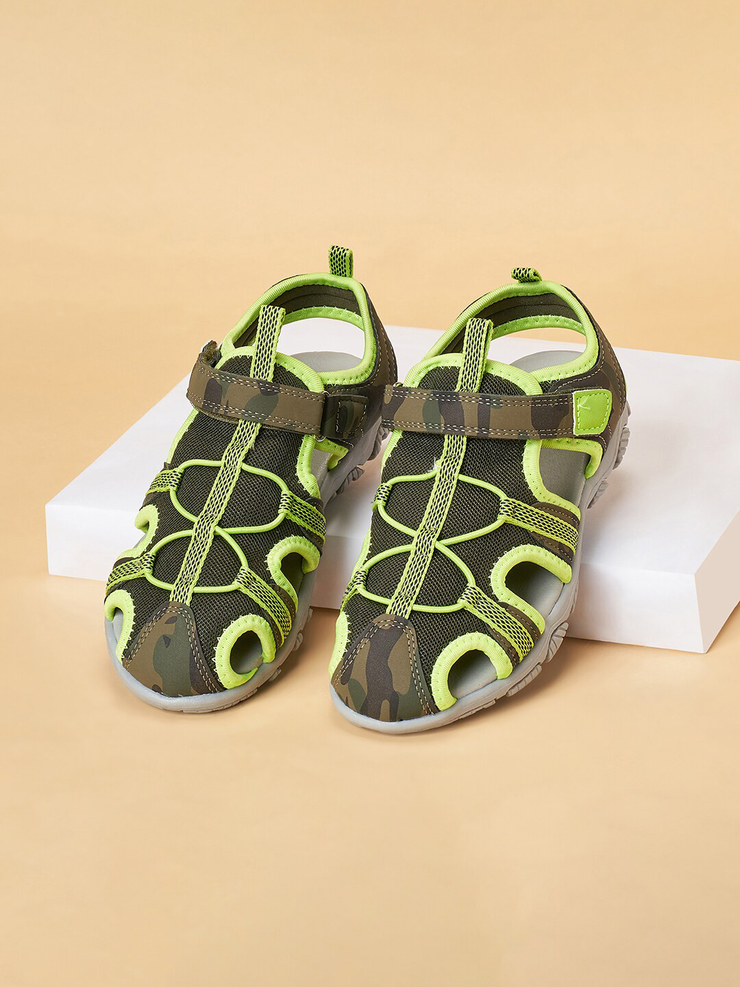 Pantaloons Junior Boys Mesh Shoe-Style Sandals