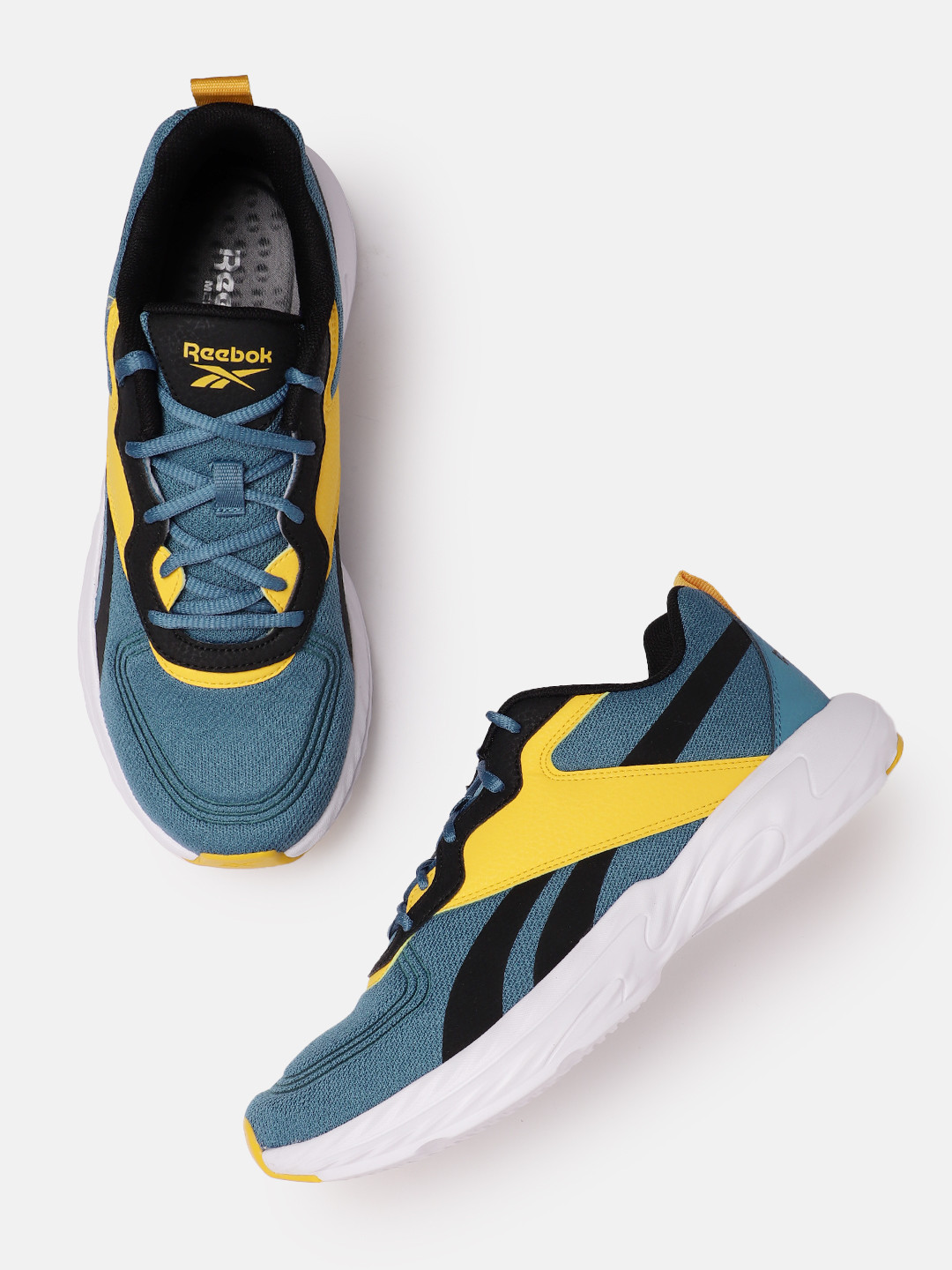 Reebok Men Woven Design Rush Extreme Running Shoes