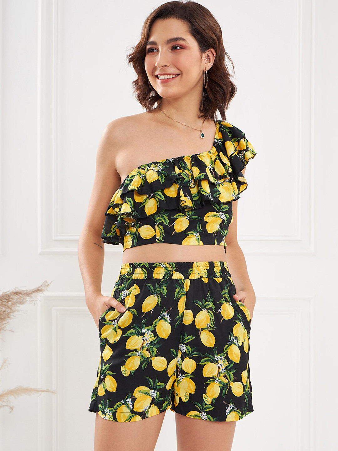 KASSUALLY Black & Yellow Printed One-Shoulder Crop Top With Shorts