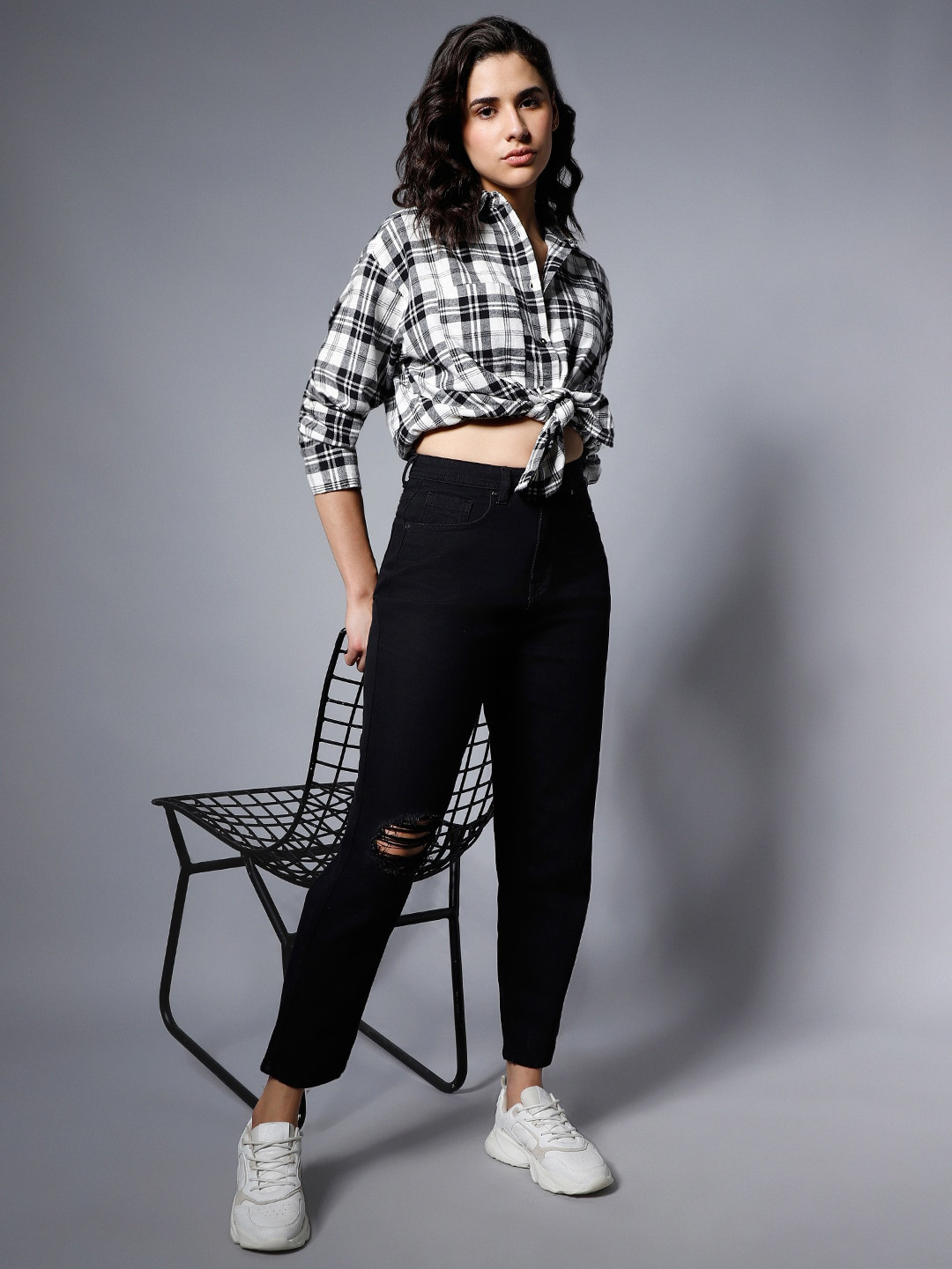 High Star Women High-Rise Slash Knee Jeans