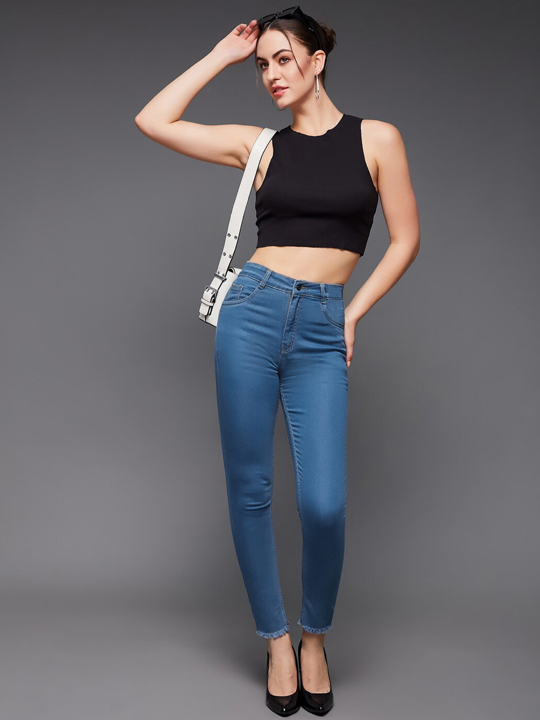 Miss Chase Women Blue High-Rise Light Fade Clean Look Skinny Fit Stretchable Jeans
