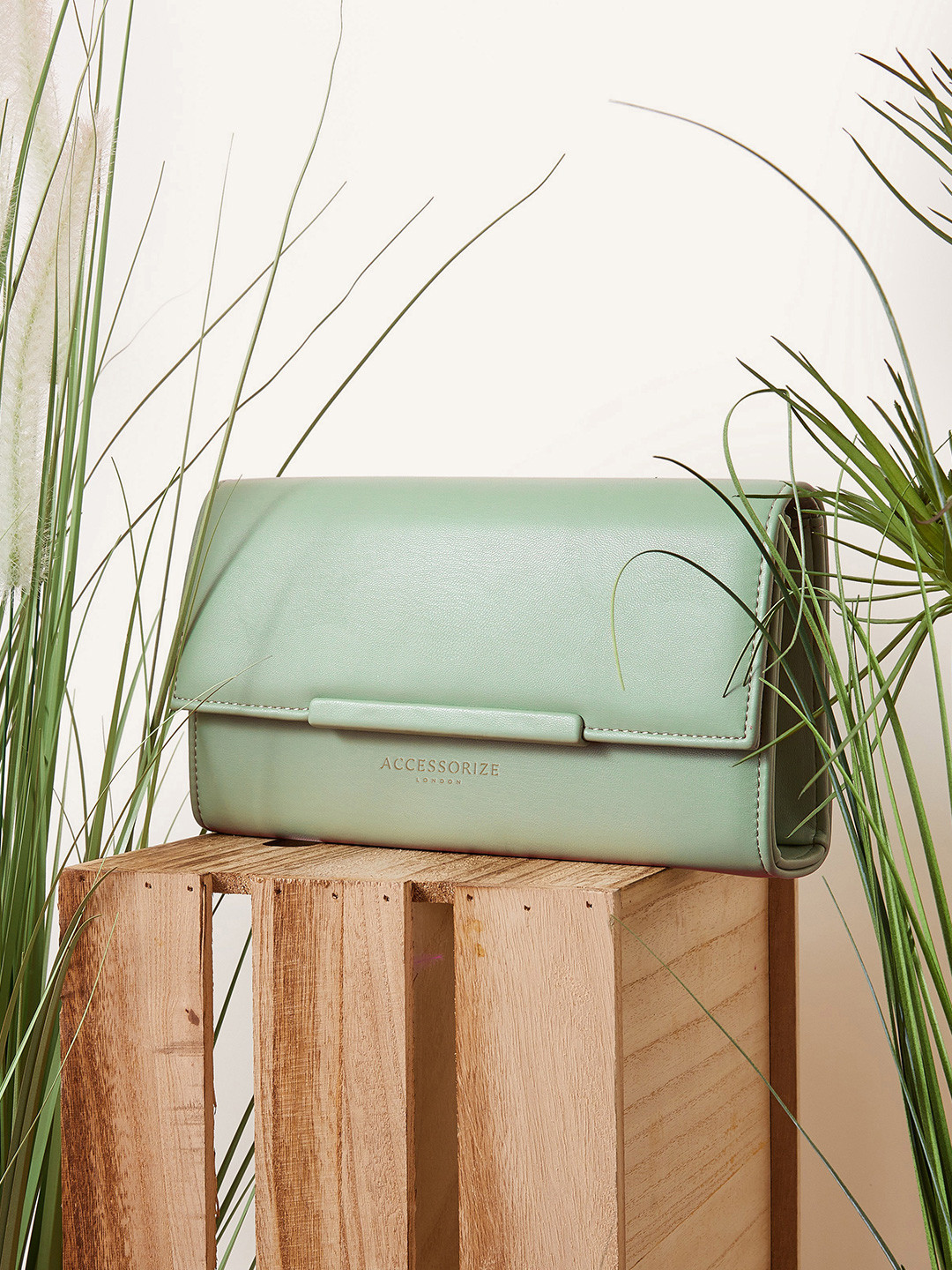 Accessorize London Envelope Clutch