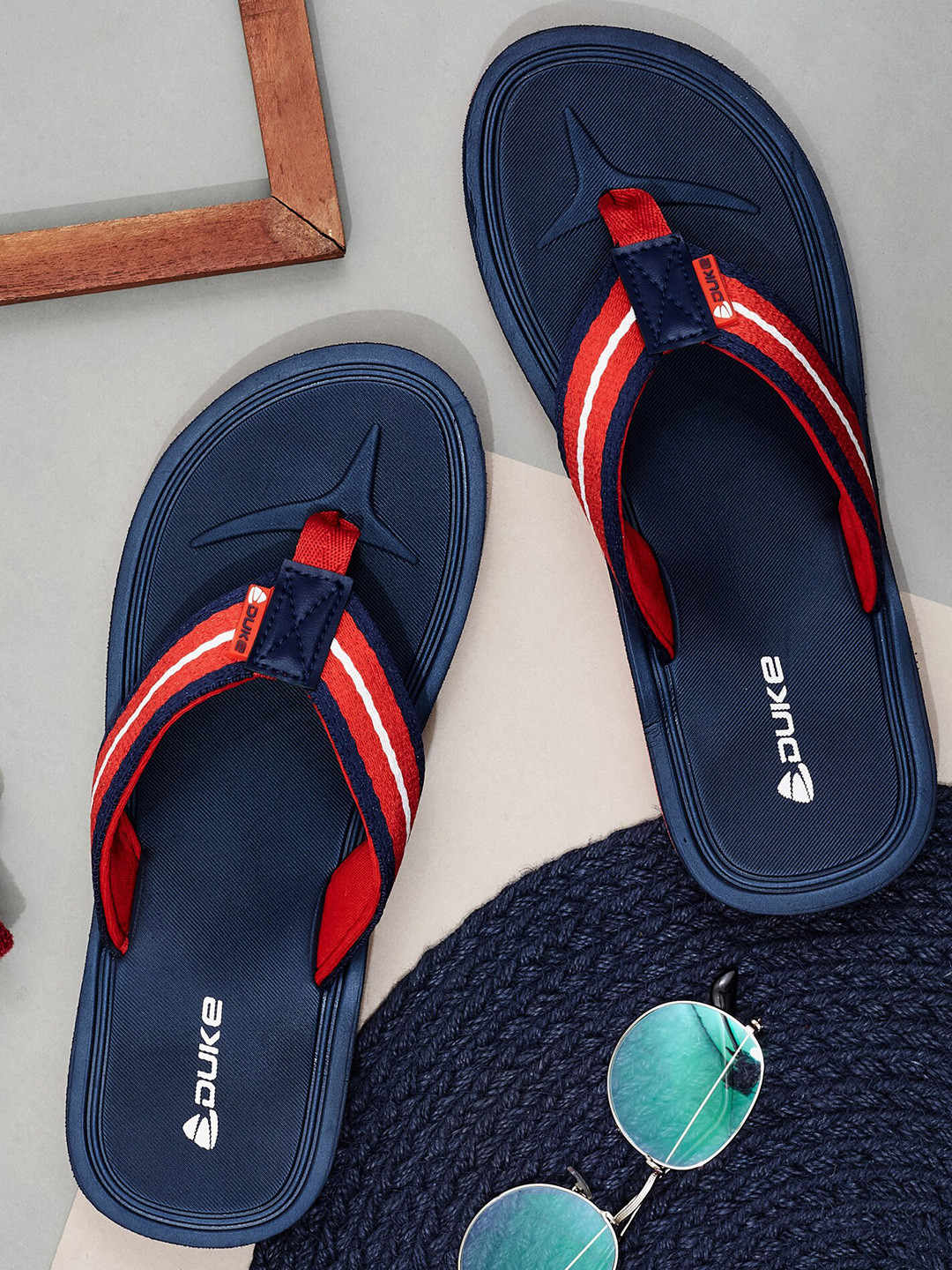 Duke Men Striped Thong Flip-Flops