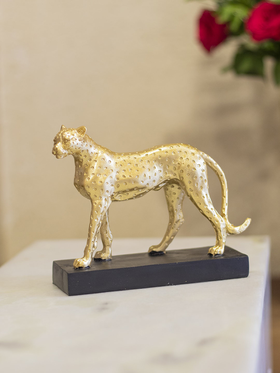 MARKET99 Cheetah Gold Polyresin Matte Dining Room Medium Showpiece - 3.7 Inches