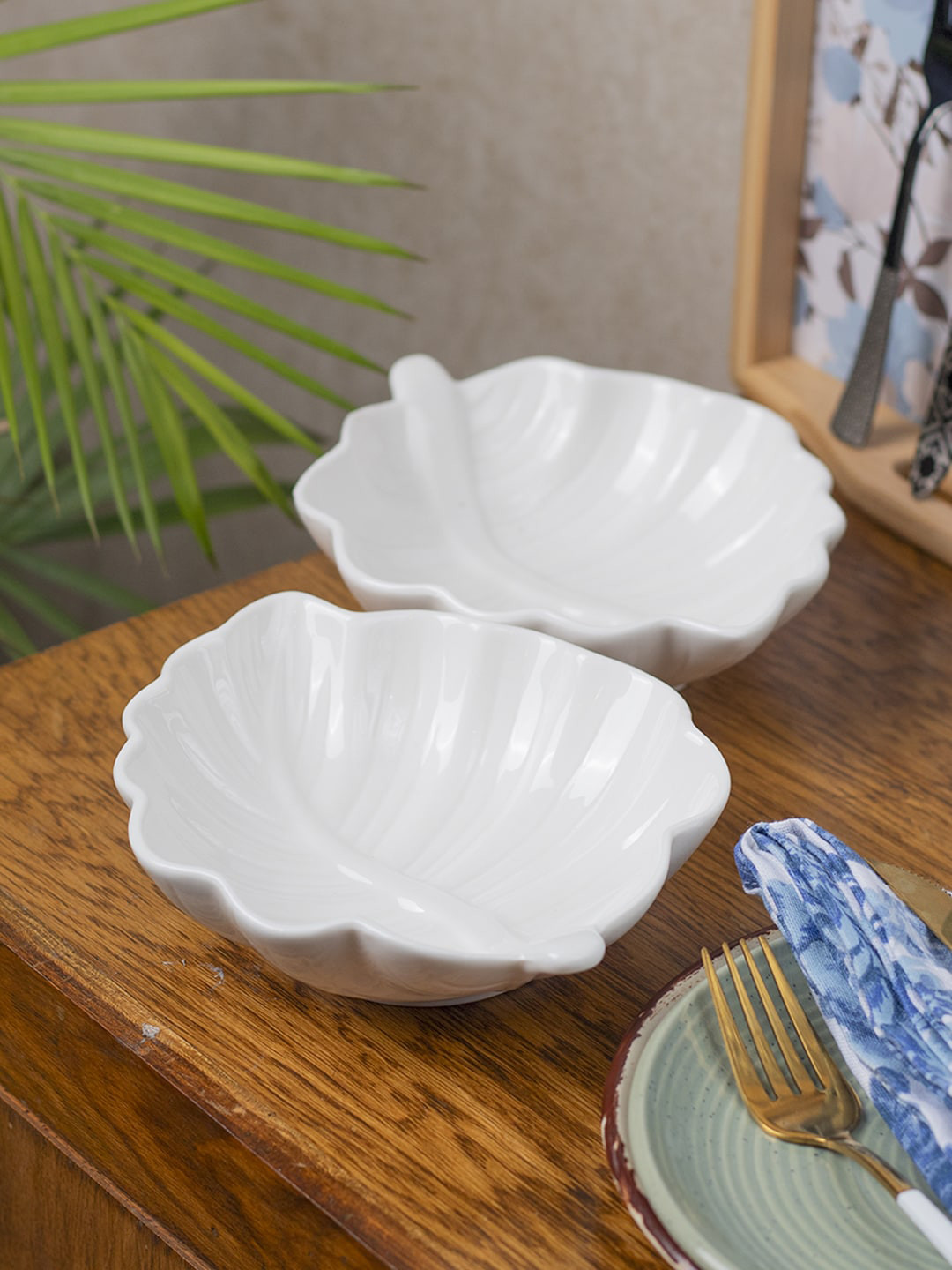 MARKET99 Off-White 2-Pieces Textured Ceramic Serving Dishes