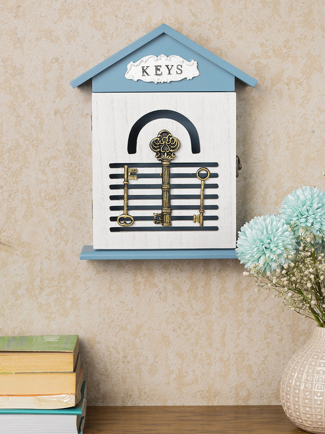Market99 Blue & White Wood House Shaped Key Holder Box