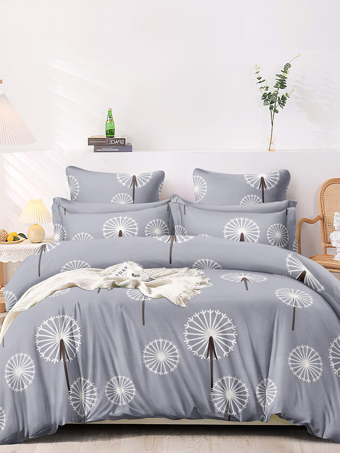 AEROHAVEN Premium Grey Graphic Cotton 300 TC King Fine Bedsheet with 2 Pillow Covers-108 x 106 inches