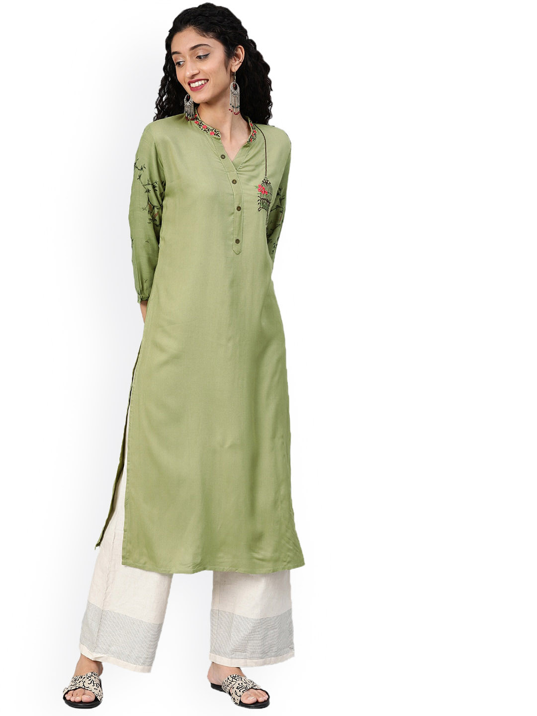 KALINI Floral Embroidered Striaght Kurta