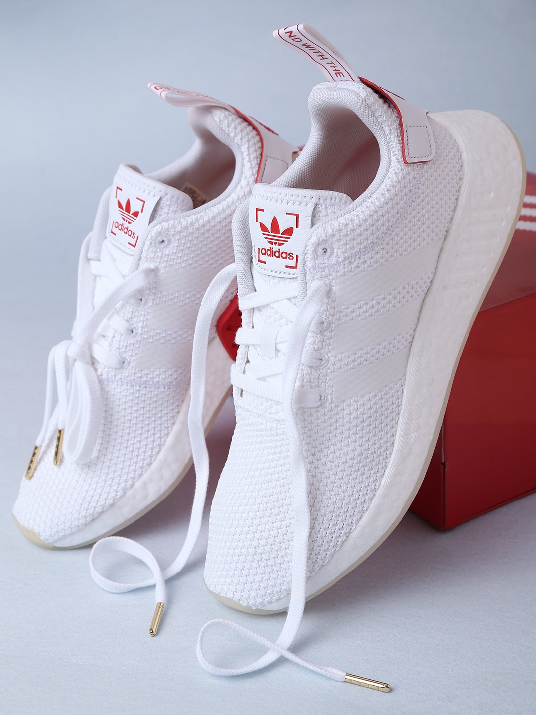 Originals men's nmd_r2 sneaker 2025