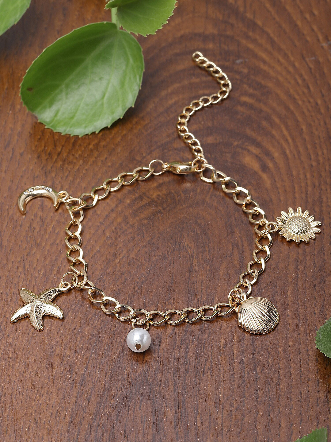 Bohey by KARATCART Women Gold-Plated Link Bracelet