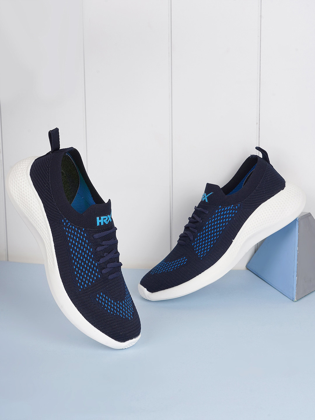 HRX by Hrithik Roshan Men Navy Blue & White Textured Contrast Sole Slip On Sneakers
