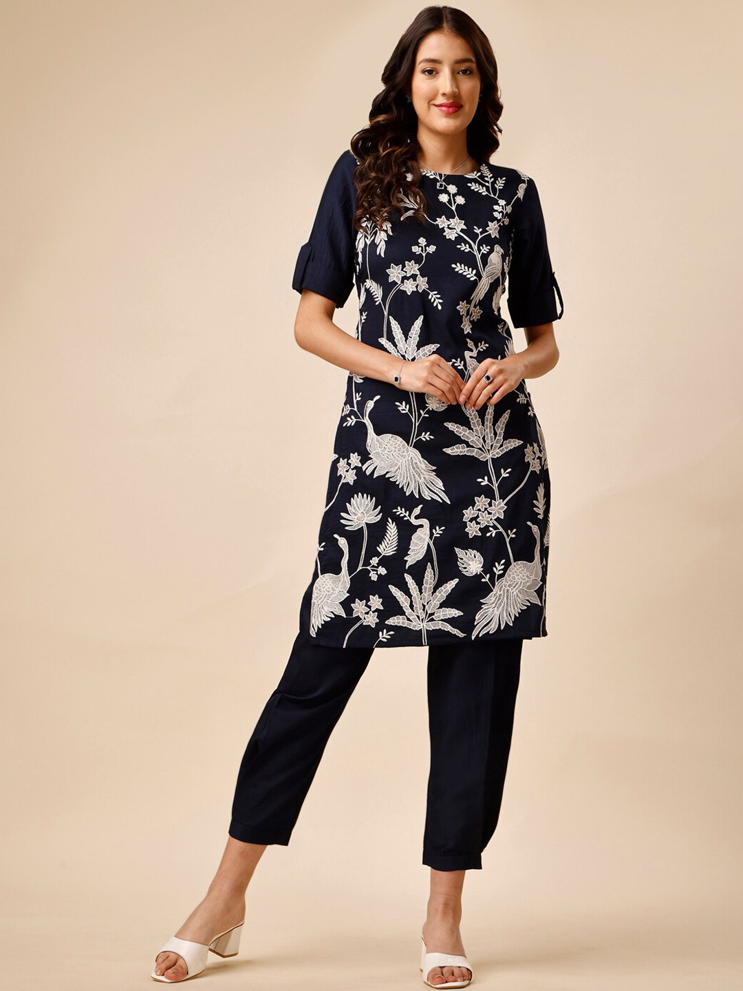 Inddus Embroidered Roll-Up Sleeves Thread Work Regular Kurta & Trousers