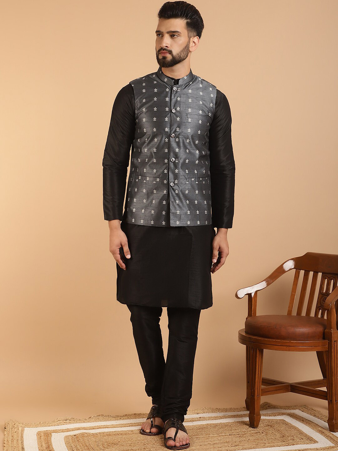 SOJANYA Ethnic Print Mandrain Collar Kurta with Churidar & Nehur Jacket