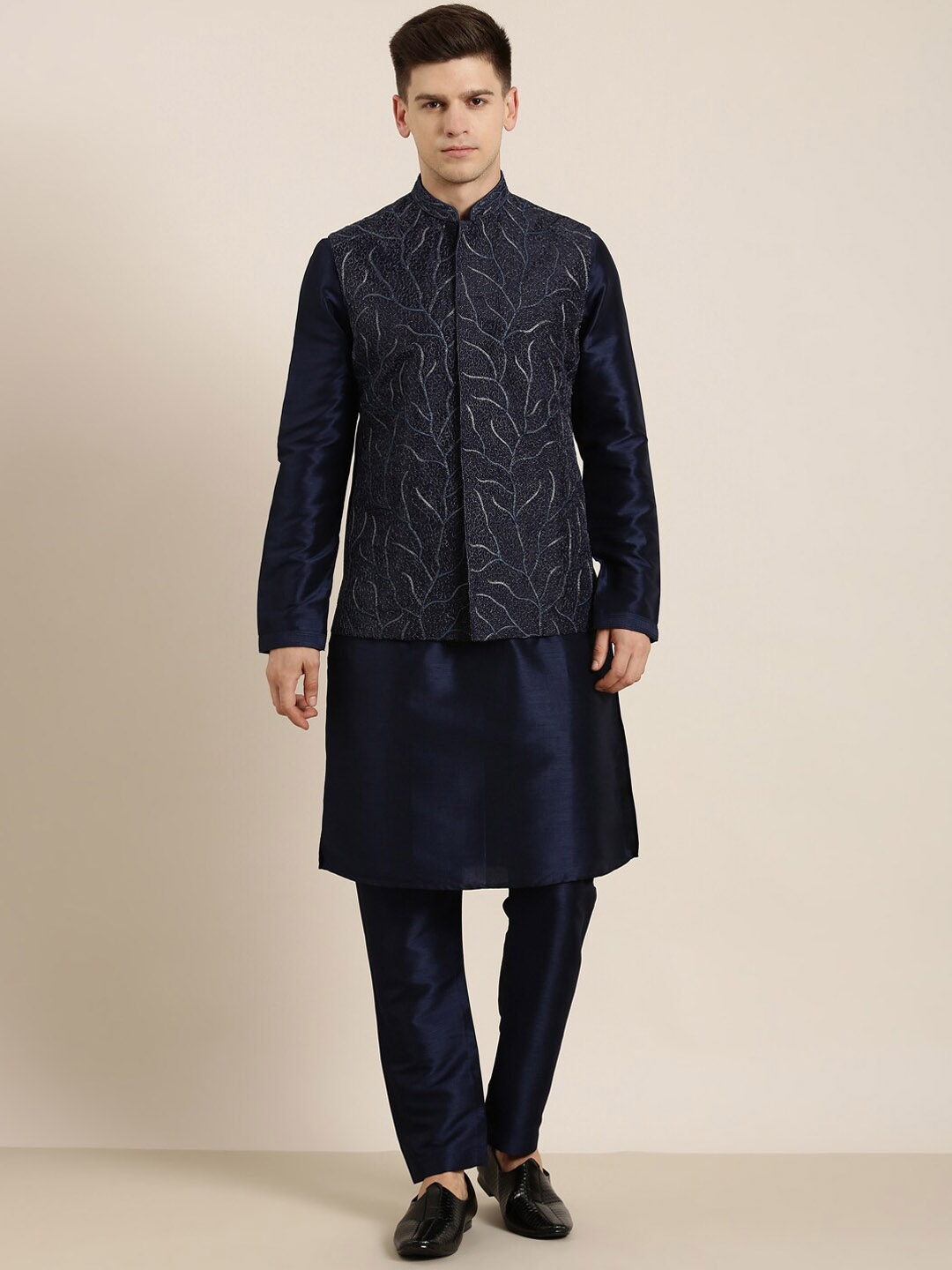 Kurta pajama discount with jacket myntra