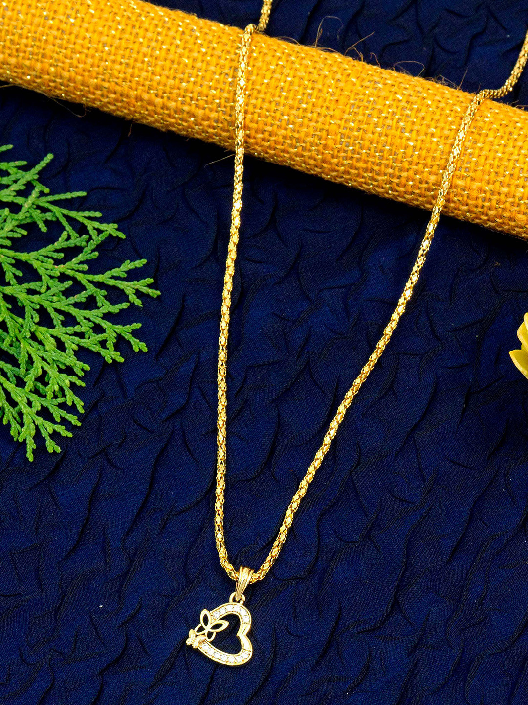 Ramdev Art Fashion Jwellery Gold-Plated Minimal Stone Studded Necklace