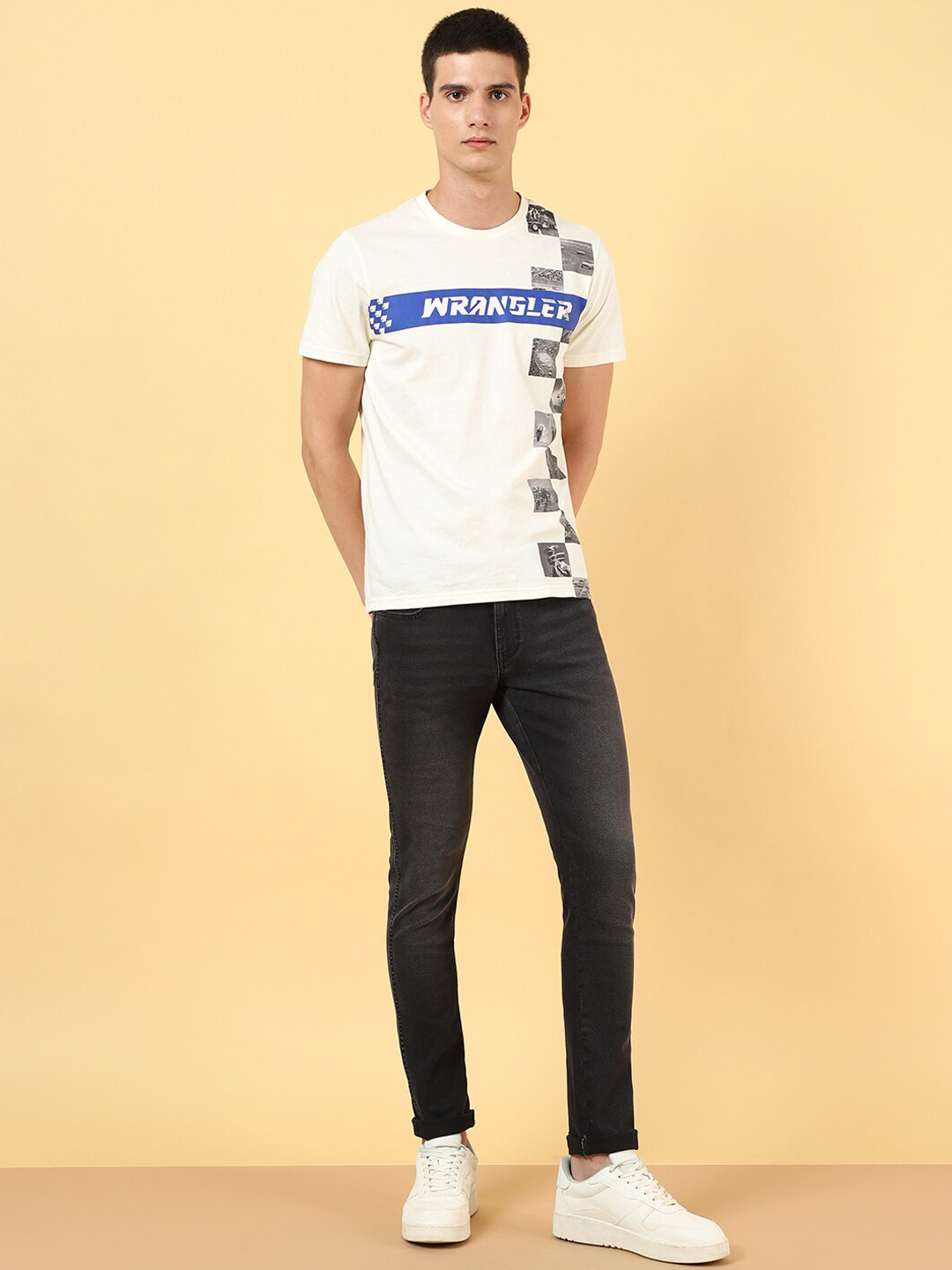 Wrangler Men Vegas Skinny Fit Low-Rise Low Distress Stretchable Jeans