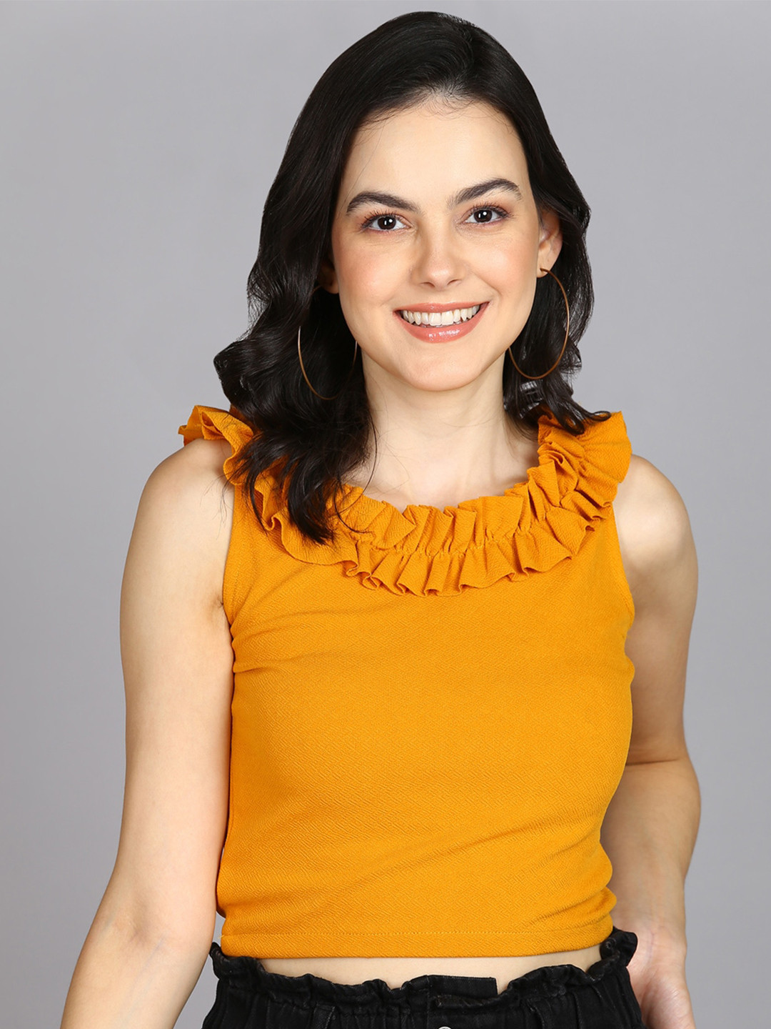 Prettify Ruffled Fiitted Crop Top