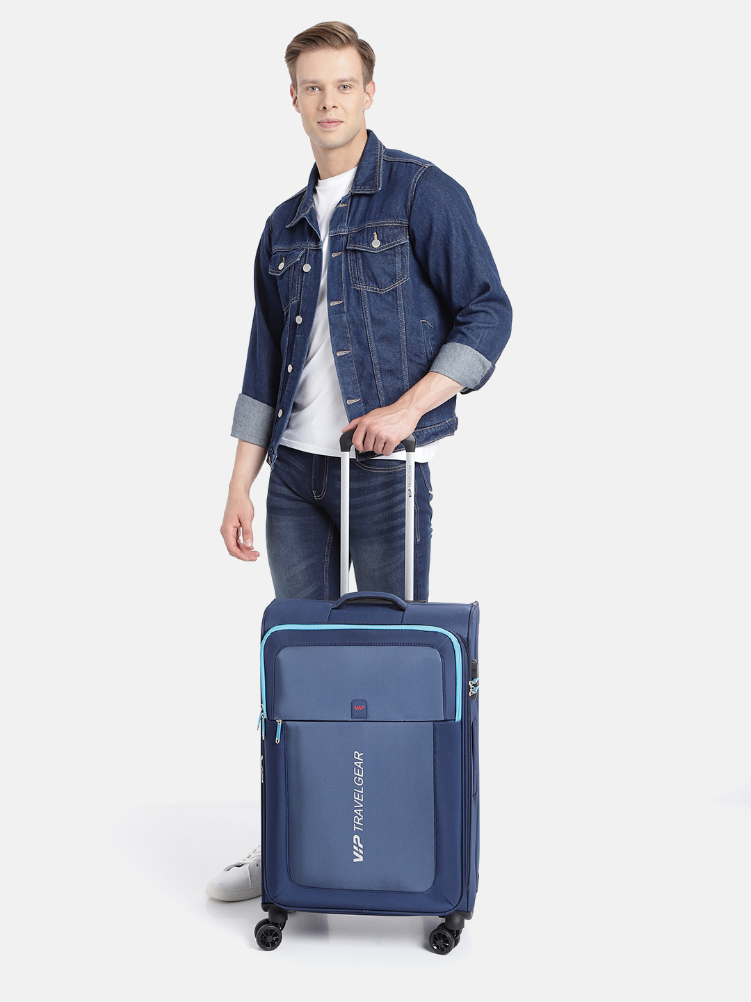 VIP Suprema 8W Medium Trolley Suitcase