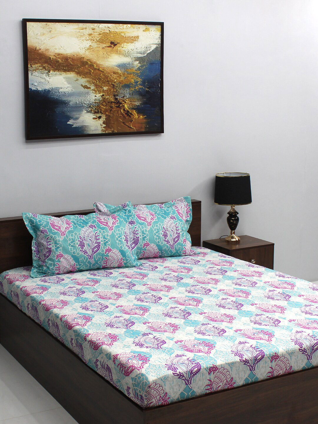 BOMBAY DYEING Pink & Blue Ethnic Motifs Cotton 110 TC Queen Bedsheet With 2 Pillow Covers
