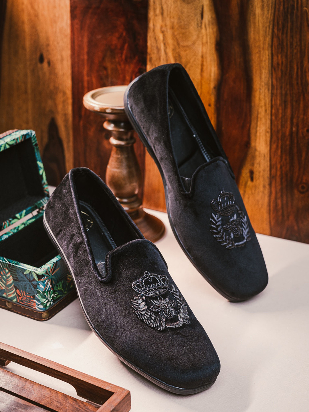 NR By Nidhi Rathi Men Embellished Memory Foam Lightweight Suede Loafers