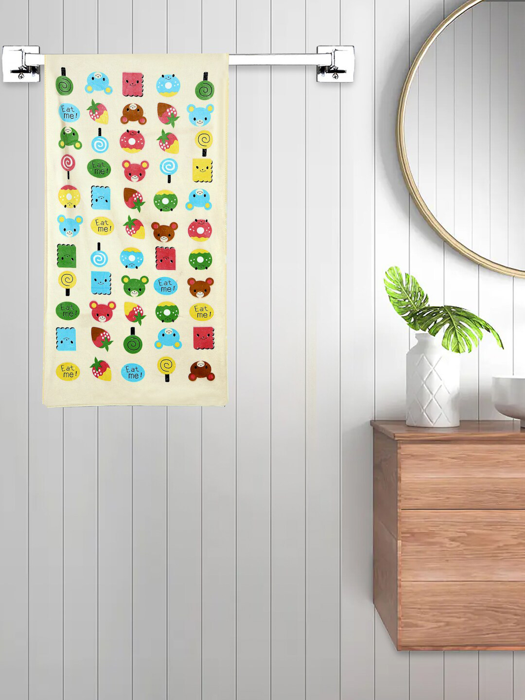 FABINALIV Yellow-colored Cartoon Printed 420 GSM Cotton Kids Bath Towel