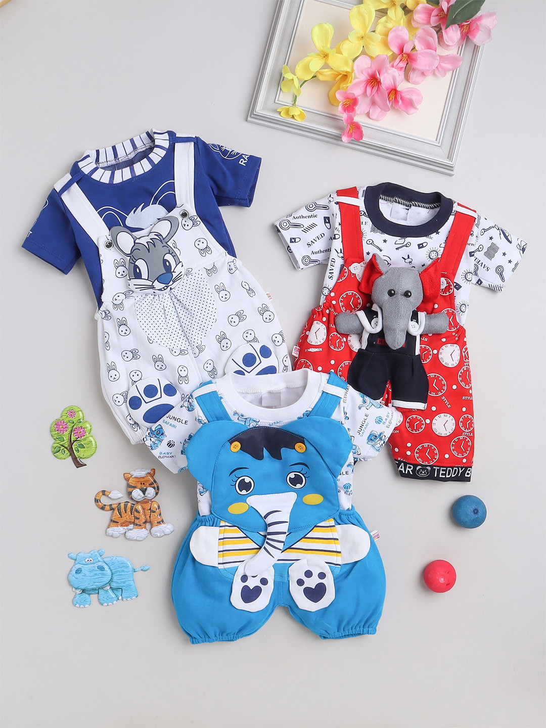 BAESD Boys Pack Of 3 Printed Cotton Dungarees With T-shirts
