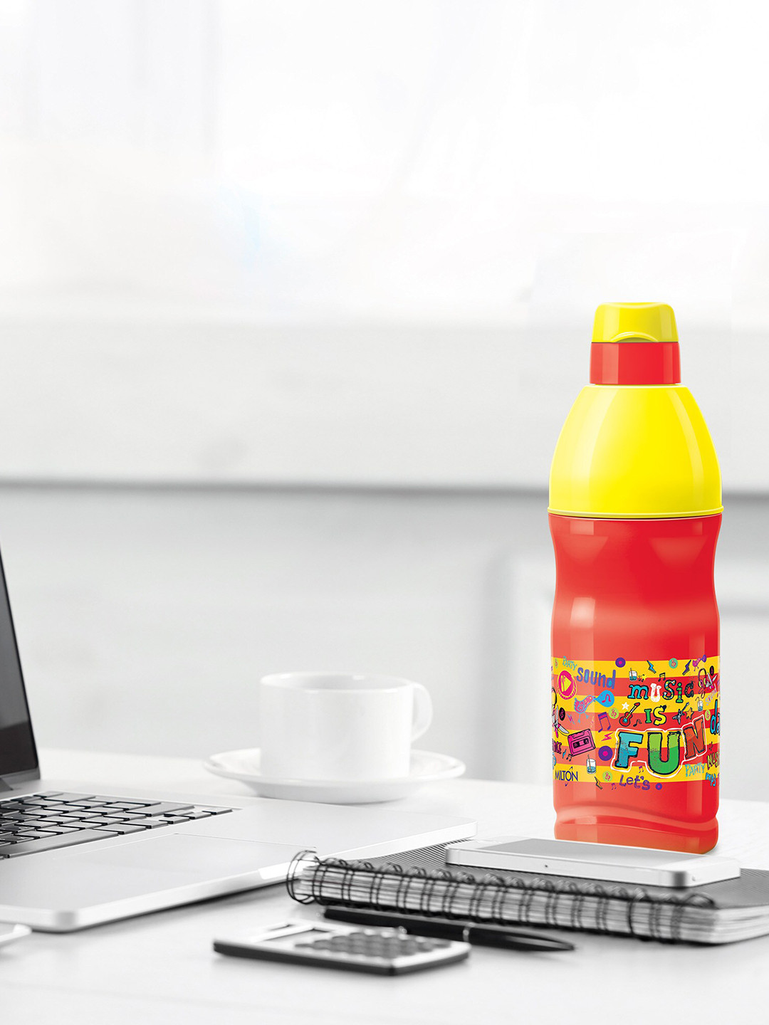 Milton Kool Buddy 600 Red Conversational Plastic Spill Proof Water Bottle - 600ml