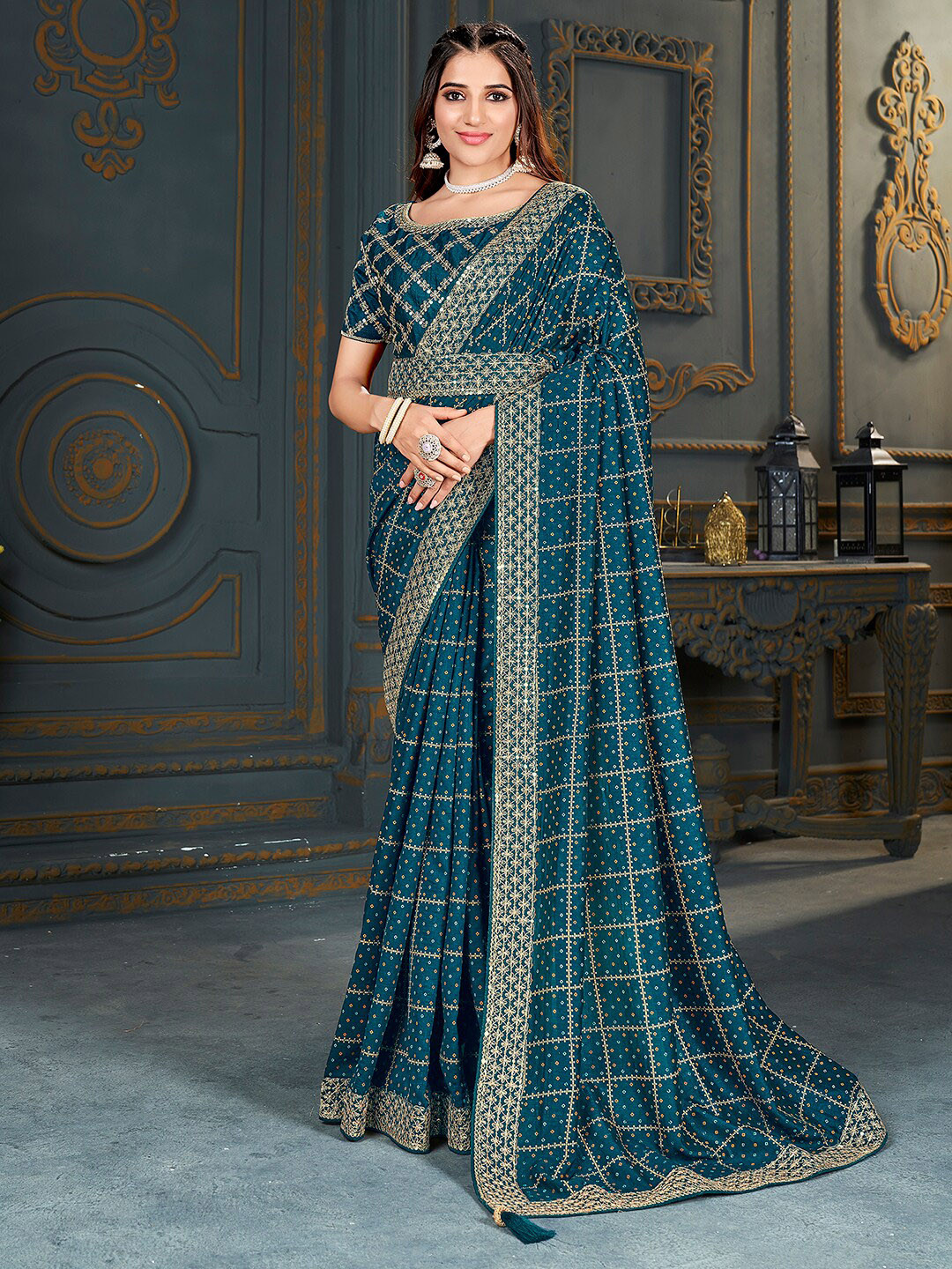 Mitera Bandhani Printed Embroidered Zari Saree