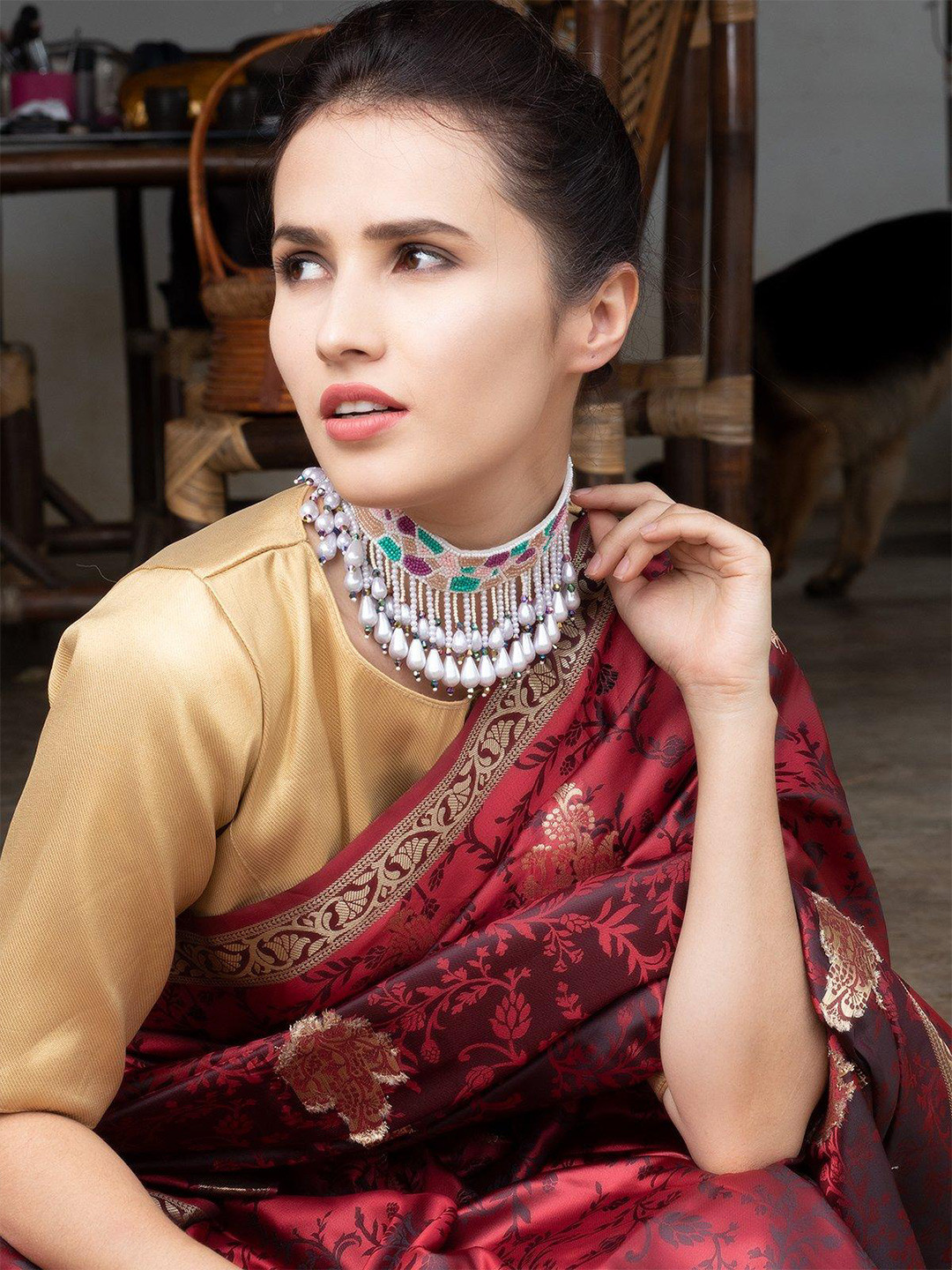 ODETTE Beaded Choker Necklace With Drop-Down Pearl Design