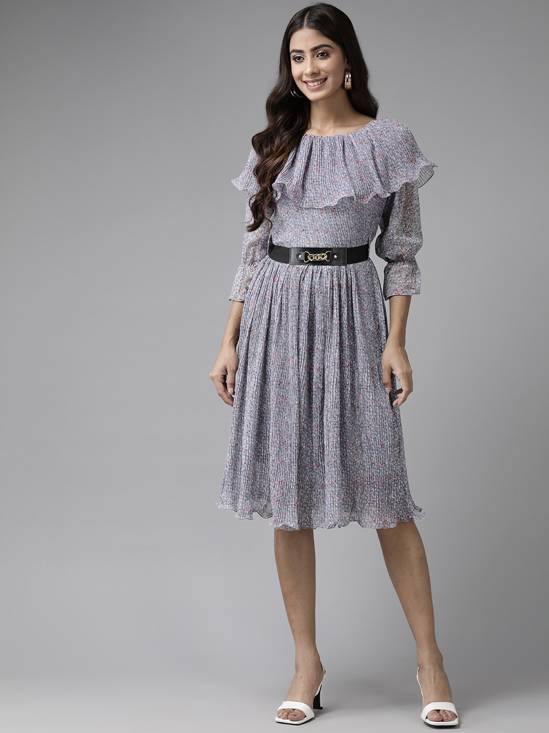 Aarika Grey Floral Print Puff Sleeve Layered Georgette Fit & Flare Dress