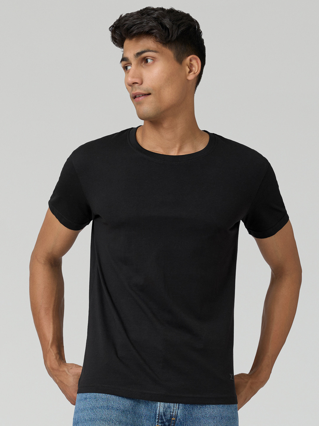 XYXX Men Pace Intellieaze Solid Cotton Regular Fit T-shirt