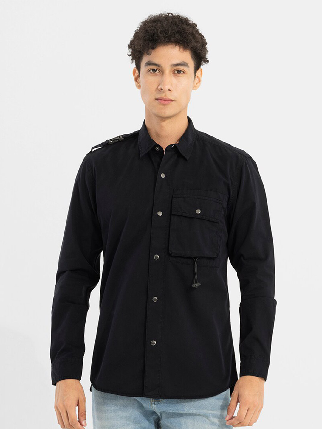 Snitch Black Classic Regular Fit Spread Collar Opaque Cotton Casual Shirt