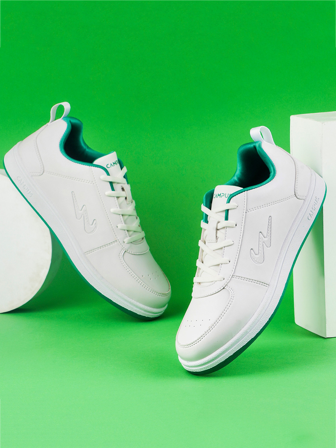 Campus Men OG-D4 Perforated Comfort Insole Sneakers