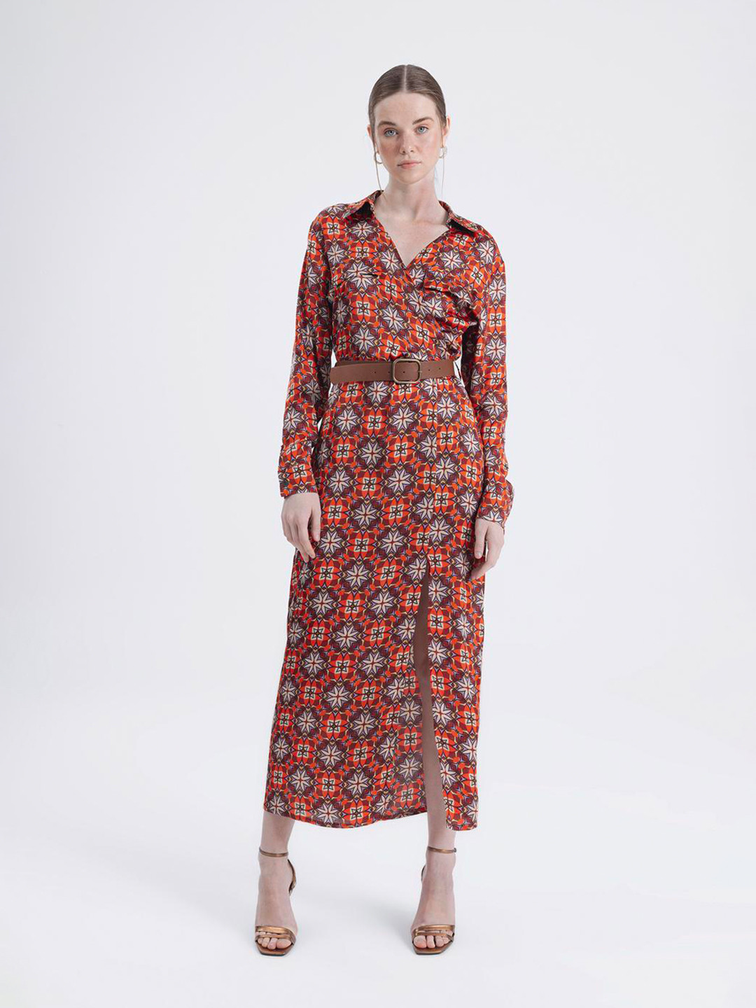 PRET A TUER Floral Print Collar High Slit Satin Midi Dress