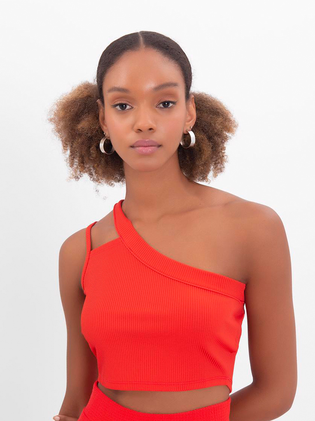 PRET A TUER One Shoulder Fitted Crop Top