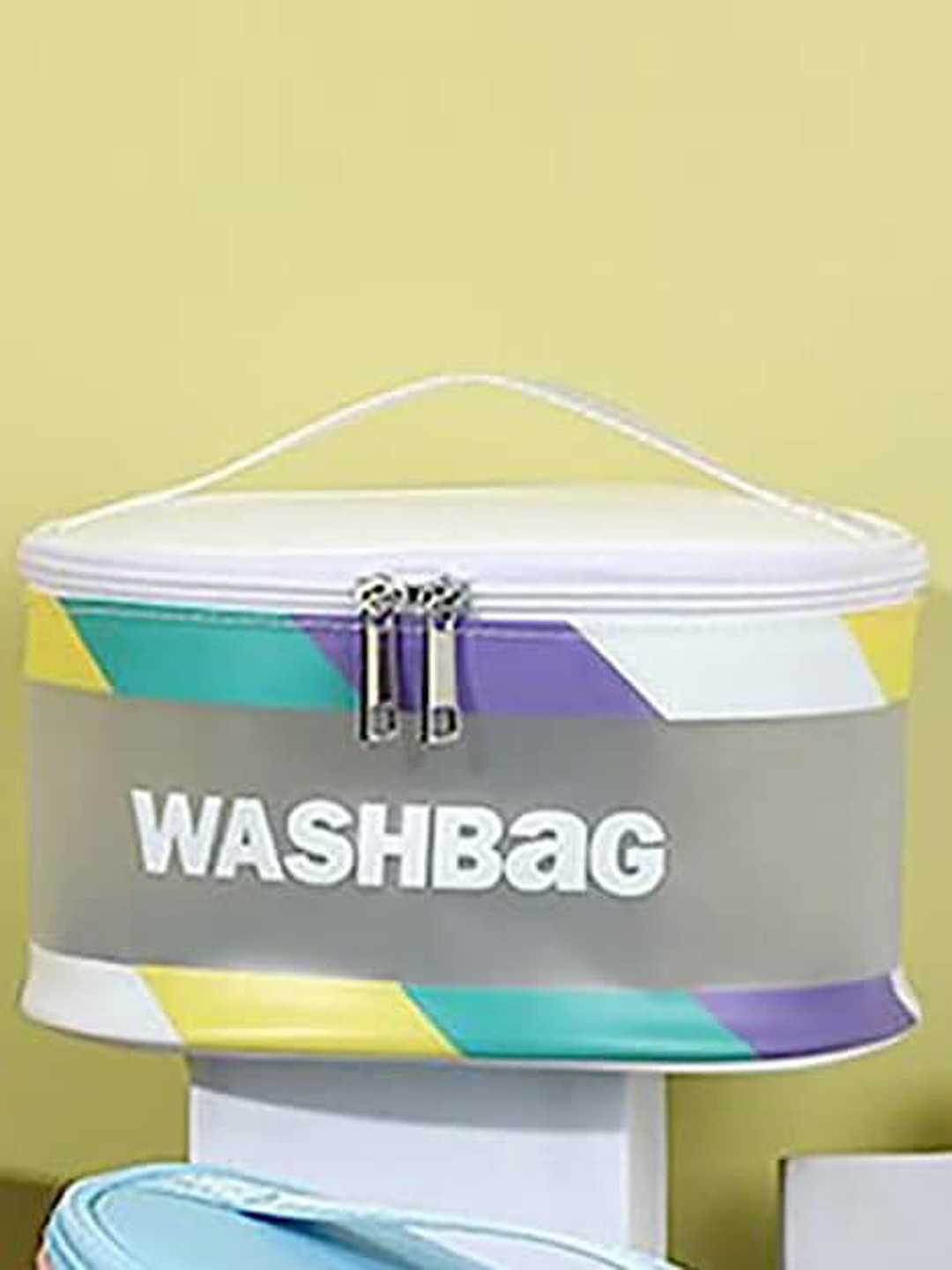 HOUSE OF QUIRK White & Grey Waterproof PVC Toiletry Bag