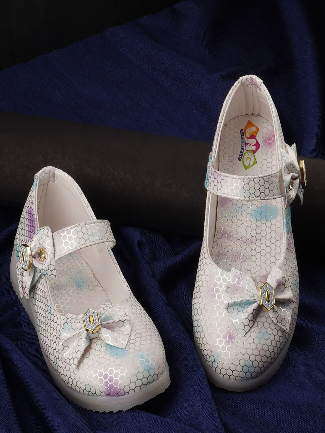 LNG Lifestyle Girls Printed Bow Embellished LED Ballerinas