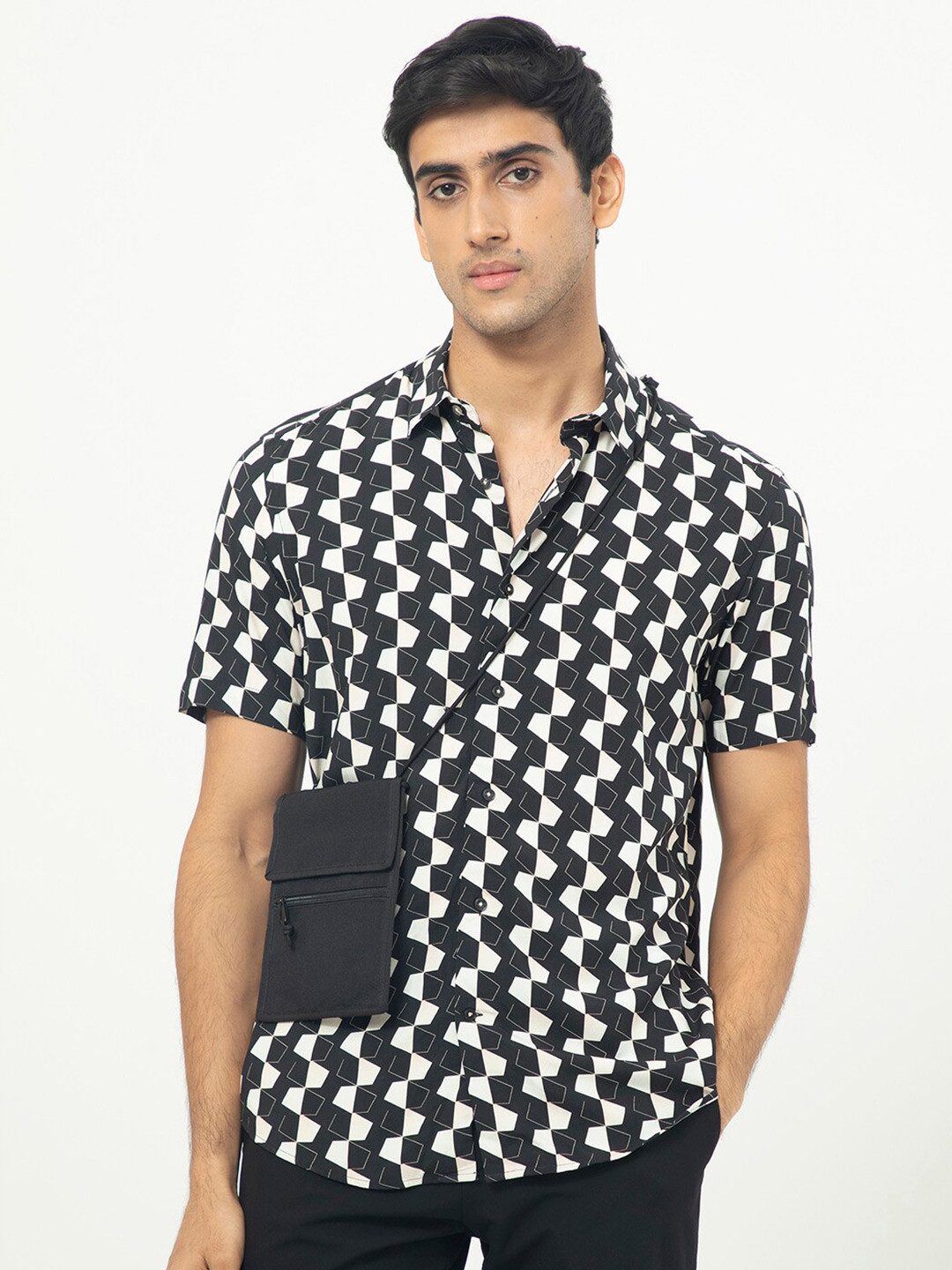 RARE RABBIT Men Hinge Slim Fit Geometric Printed Shirt