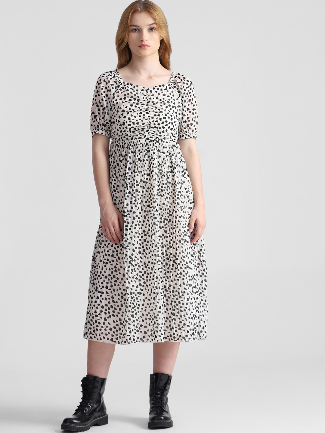 ONLY Animal Printed Sweet Heart Neck Puff Sleeves Accordion Pleats Fit & Flare Dress