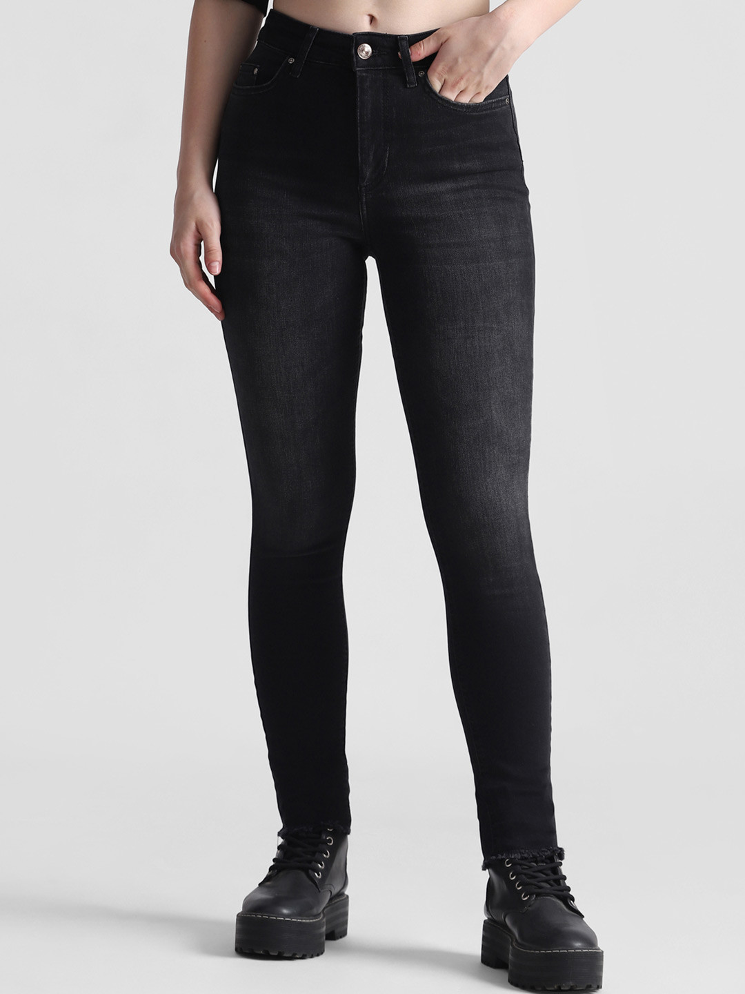 ONLY Women Clean Look Skinny Fit High-Rise Stretchable Jeans