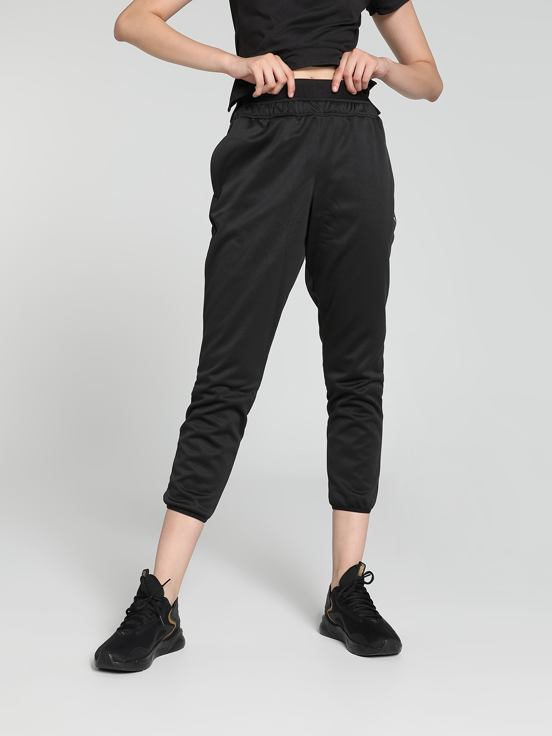 Puma Women Strong PWRFLEECE Relaxed Fit Training Joggers