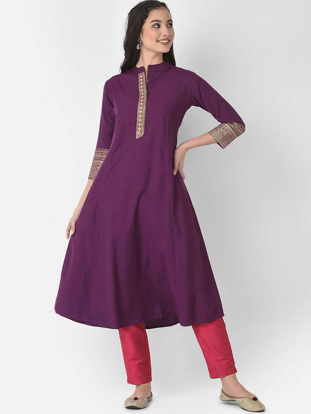 Span Mandarin Collar Thread Work Anarkali Kurta