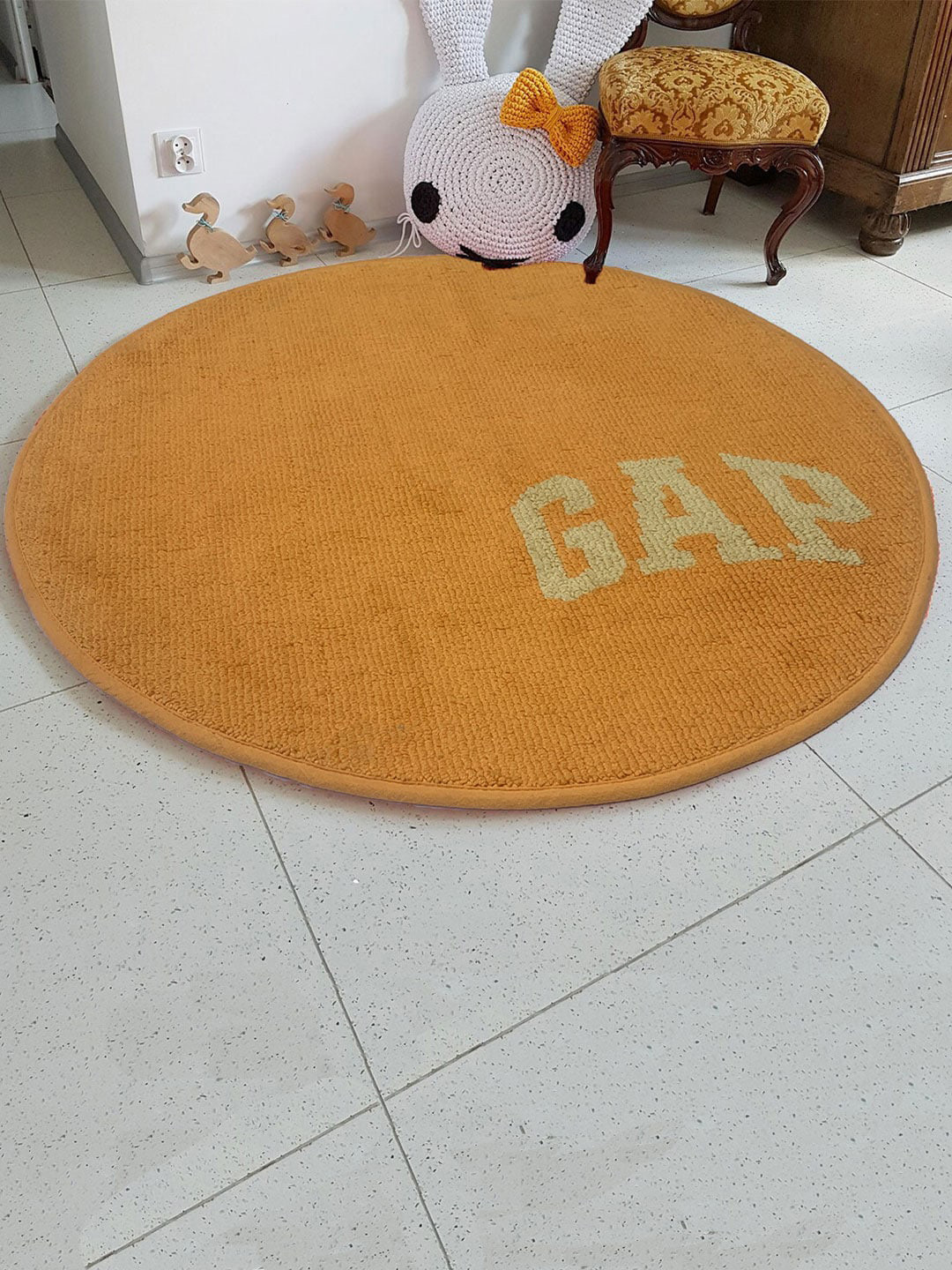 LUXEHOME INTERNATIONAL Yellow 1400 GSM Pure Cotton Round Bath Rug