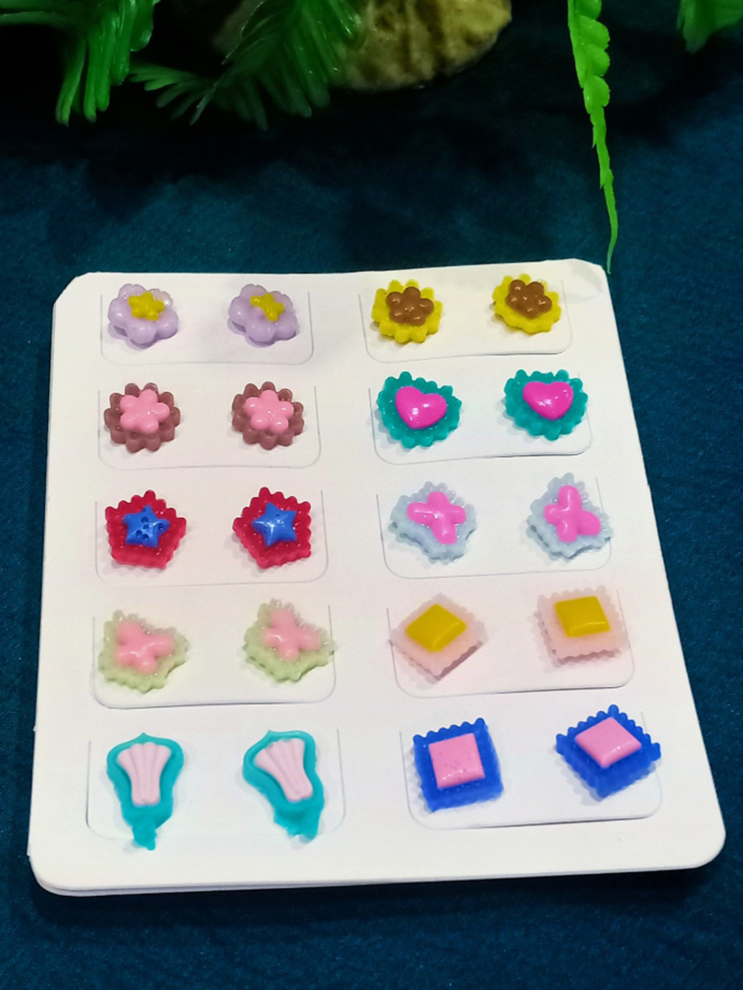 FEMMIBELLA Set Of 10 Stud Earrings