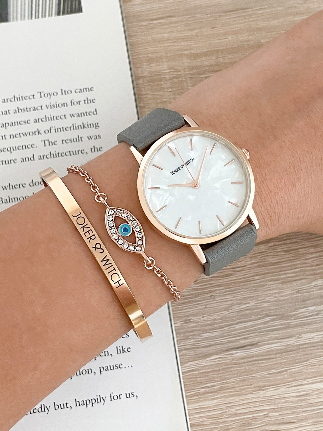 JOKER & WITCH Cyndi Women Bracelet Stack Watch Gift Set