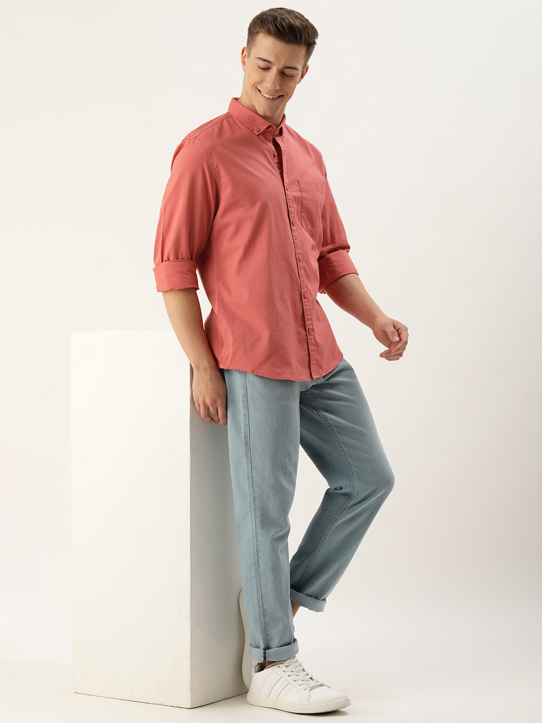 Mast & Harbour Men Standard Button-Down Collar Cotton Casual Shirt