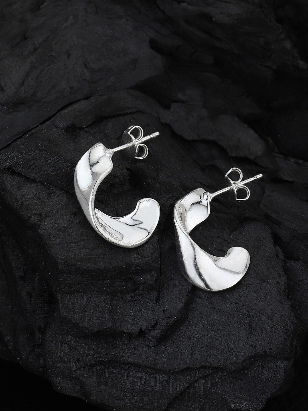 Carlton London Silver Toned Rhodium Plated Fancy Hoop Earrings